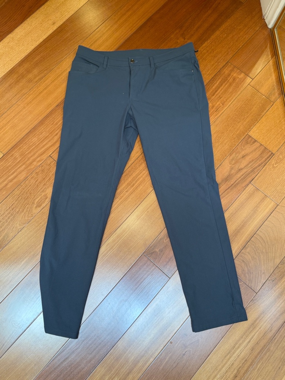 lululemon athletica Men's Navy Slim Chinos